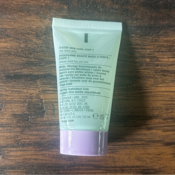 Clinique, All About Clean Liquid Facial Soap - Picture 2 of 3